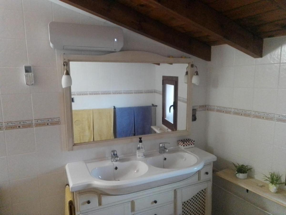 Casa Con Vistas En Ucieda Villa Esterno foto